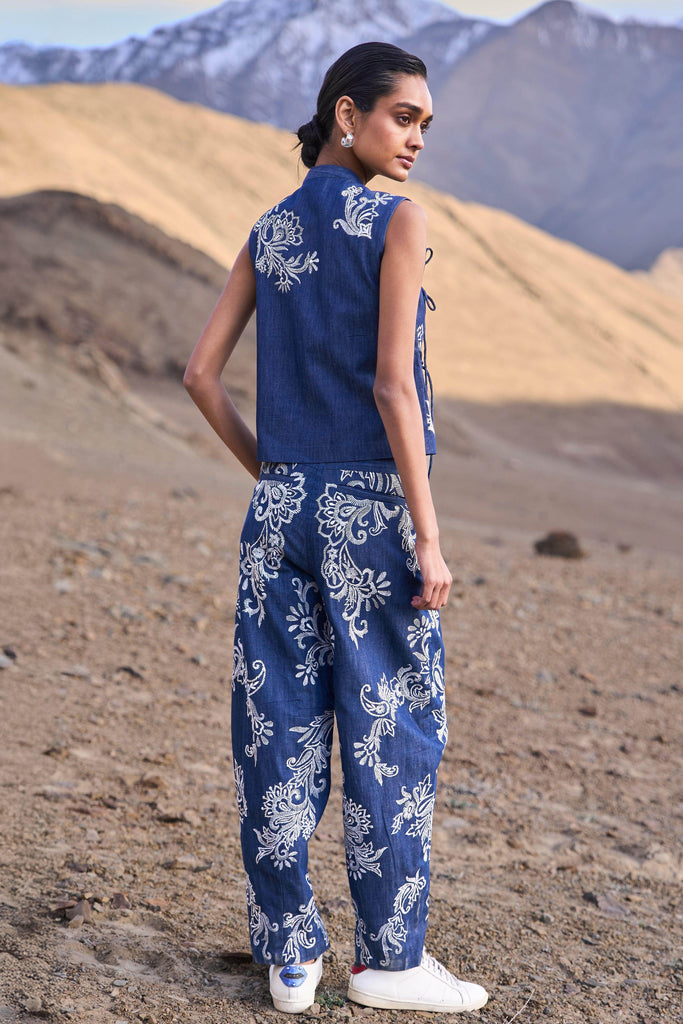 DENIM EMBROIDERED PANT - dash and dot dash and dot