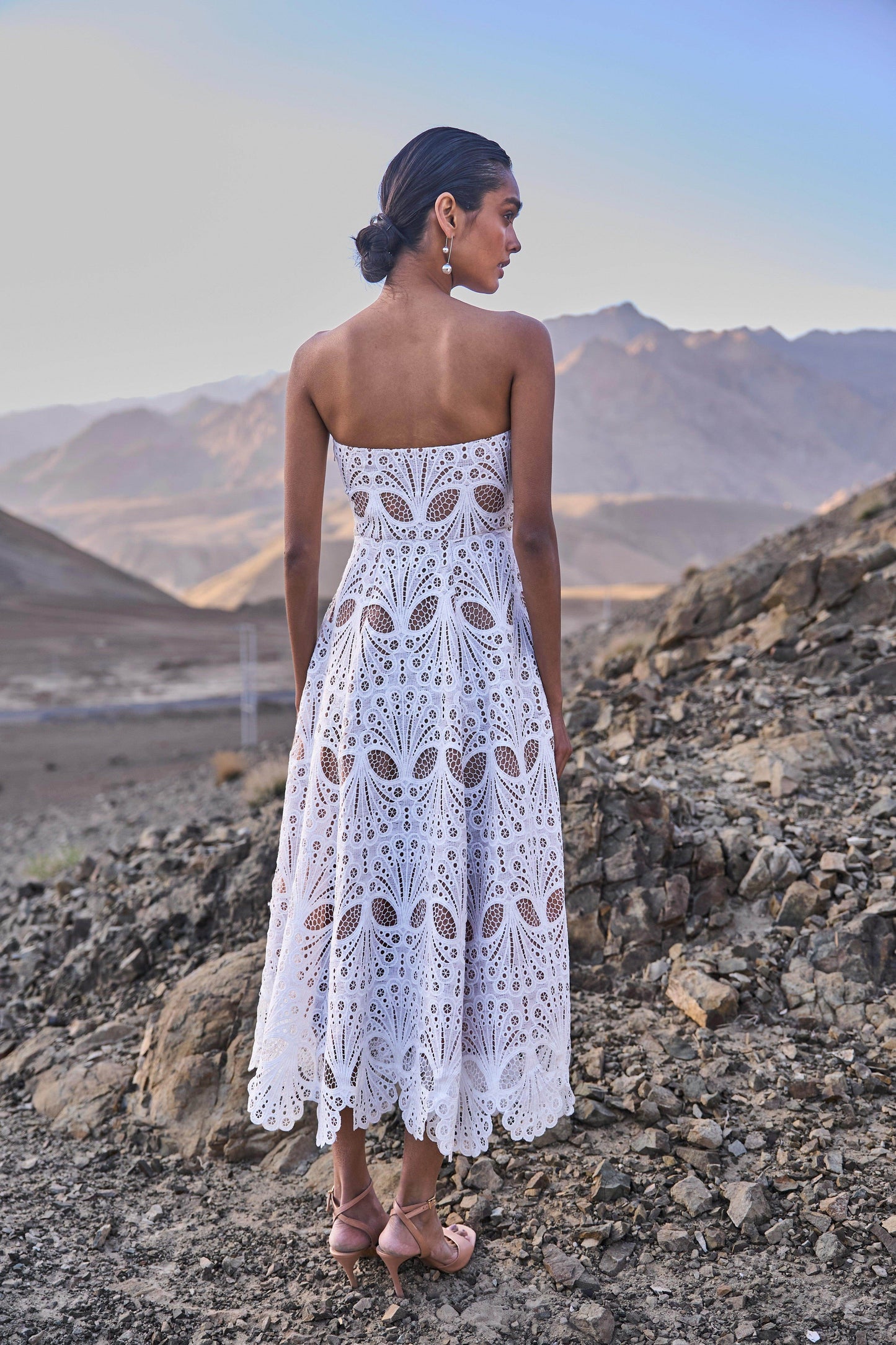 CUTWORK LACE MIDI - dash and dot