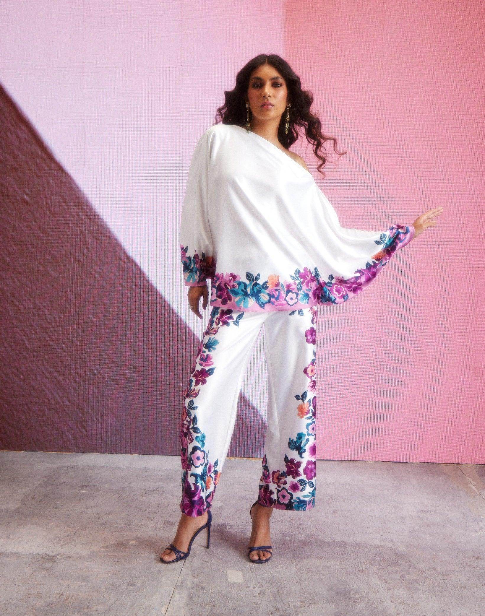 FLORAL BORDER SET - dash and dot