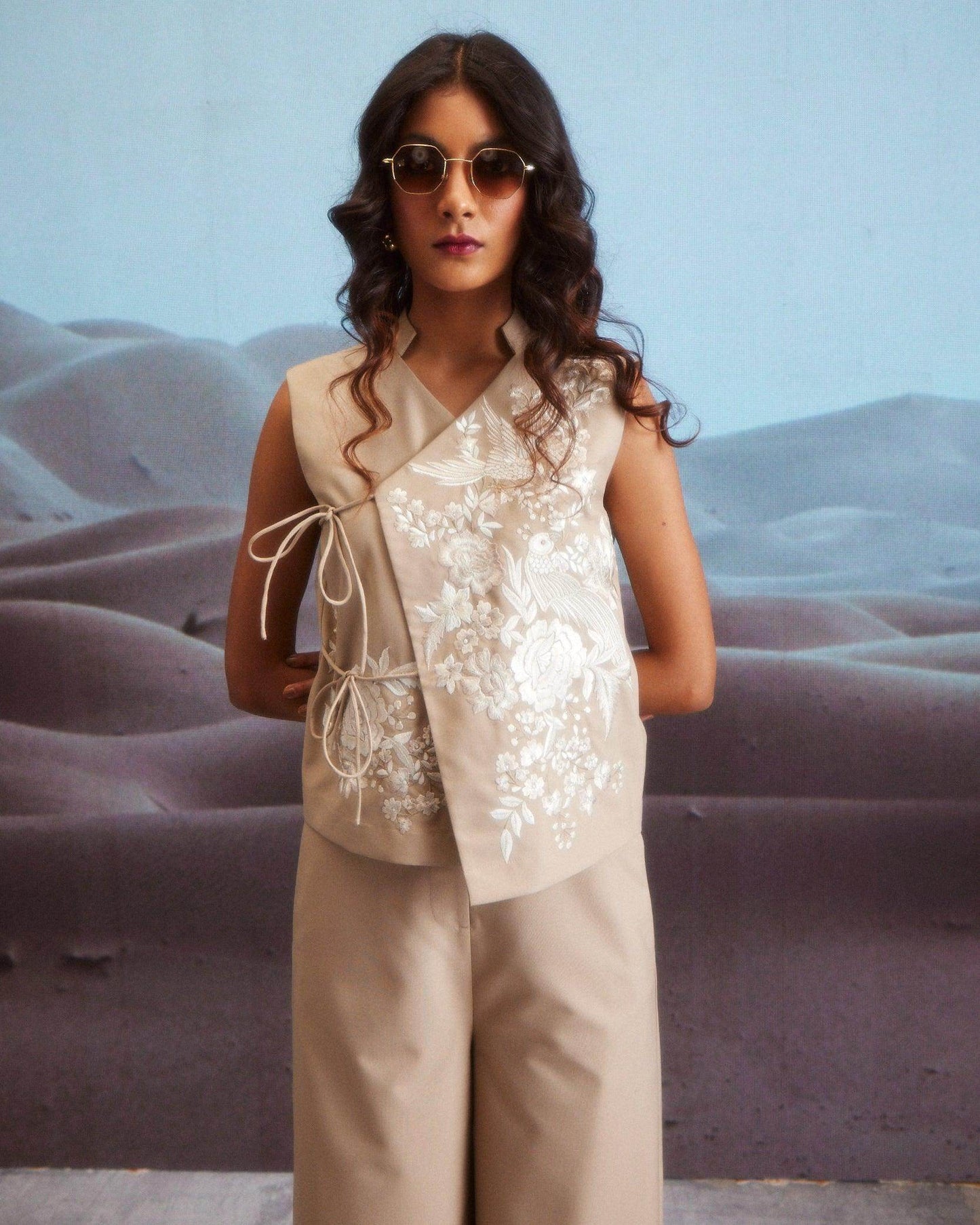 EMBROIDERED WAISTCOAT SET - dash and dot