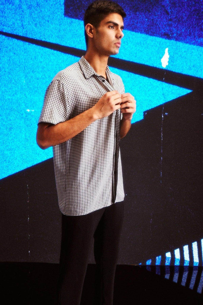 HOUNDSTOOTH HALF SLEEVE SHIRT - dash and dot dash and dot