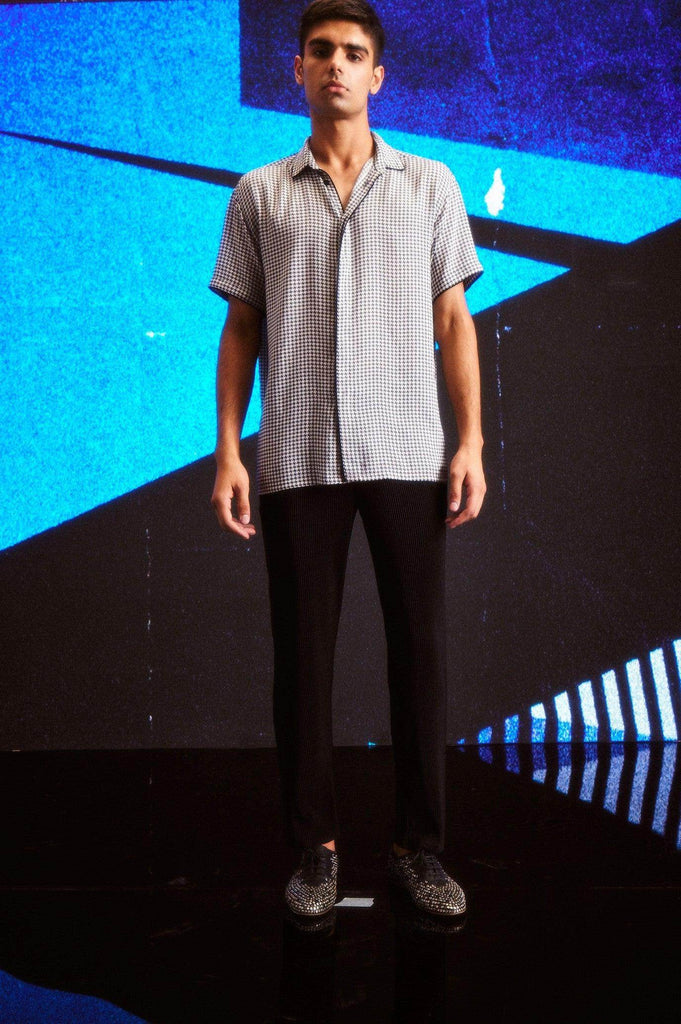 HOUNDSTOOTH HALF SLEEVE SHIRT - dash and dot dash and dot