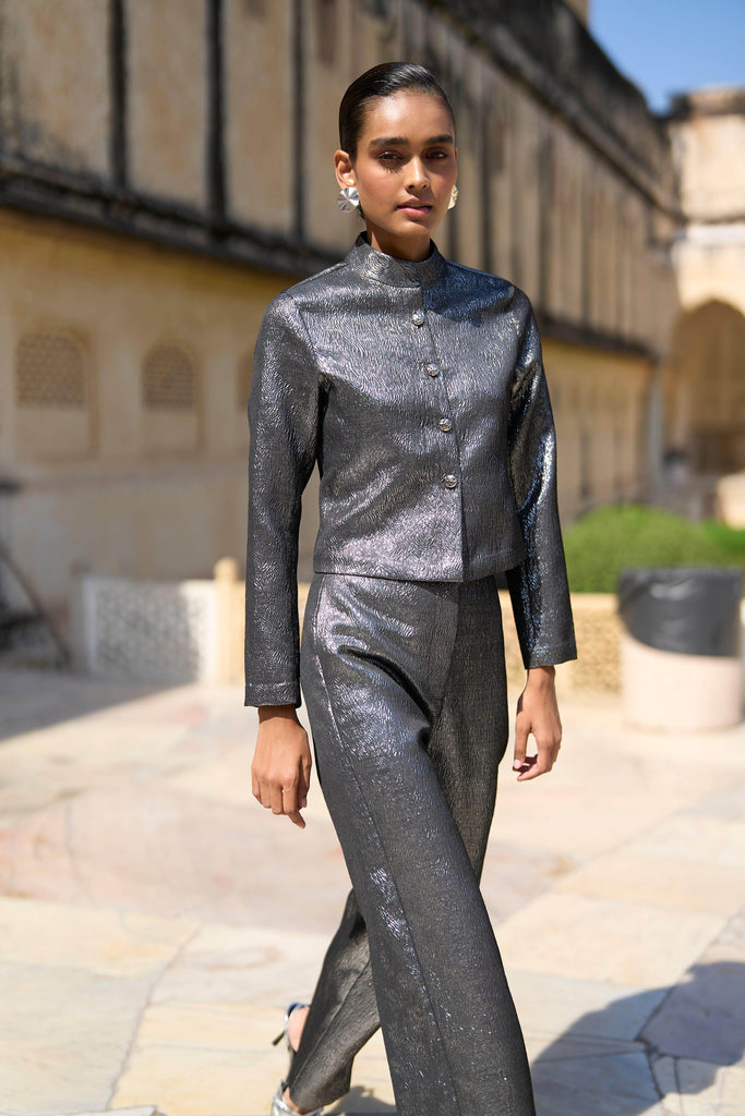 METALLIC STRUCTURED TOP - dash and dot dash and dot