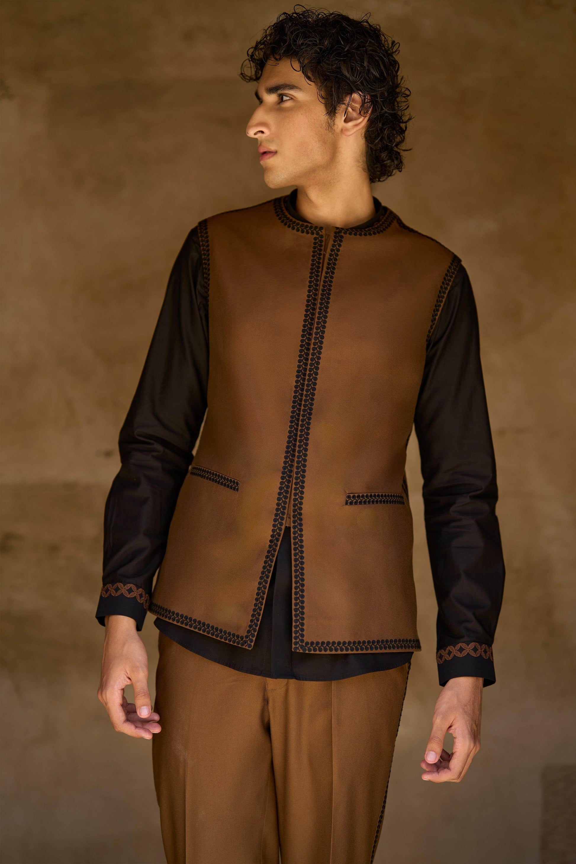 BORDER EMBROIDERED BANDI, SHIRT AND PANT - dash and dot