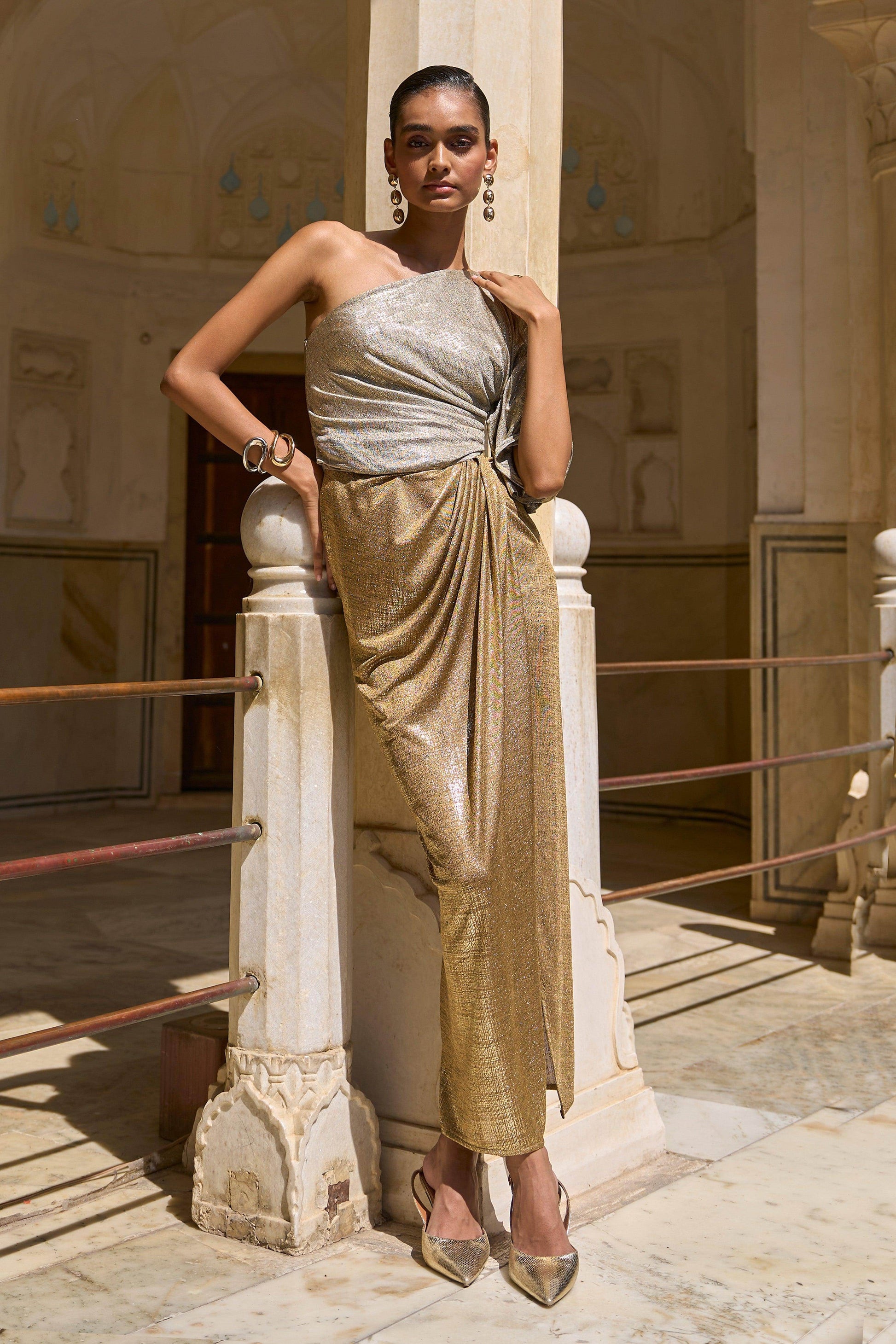 SINGLE SLEEVE FOIL BLOCKED DRESS - dash and dot