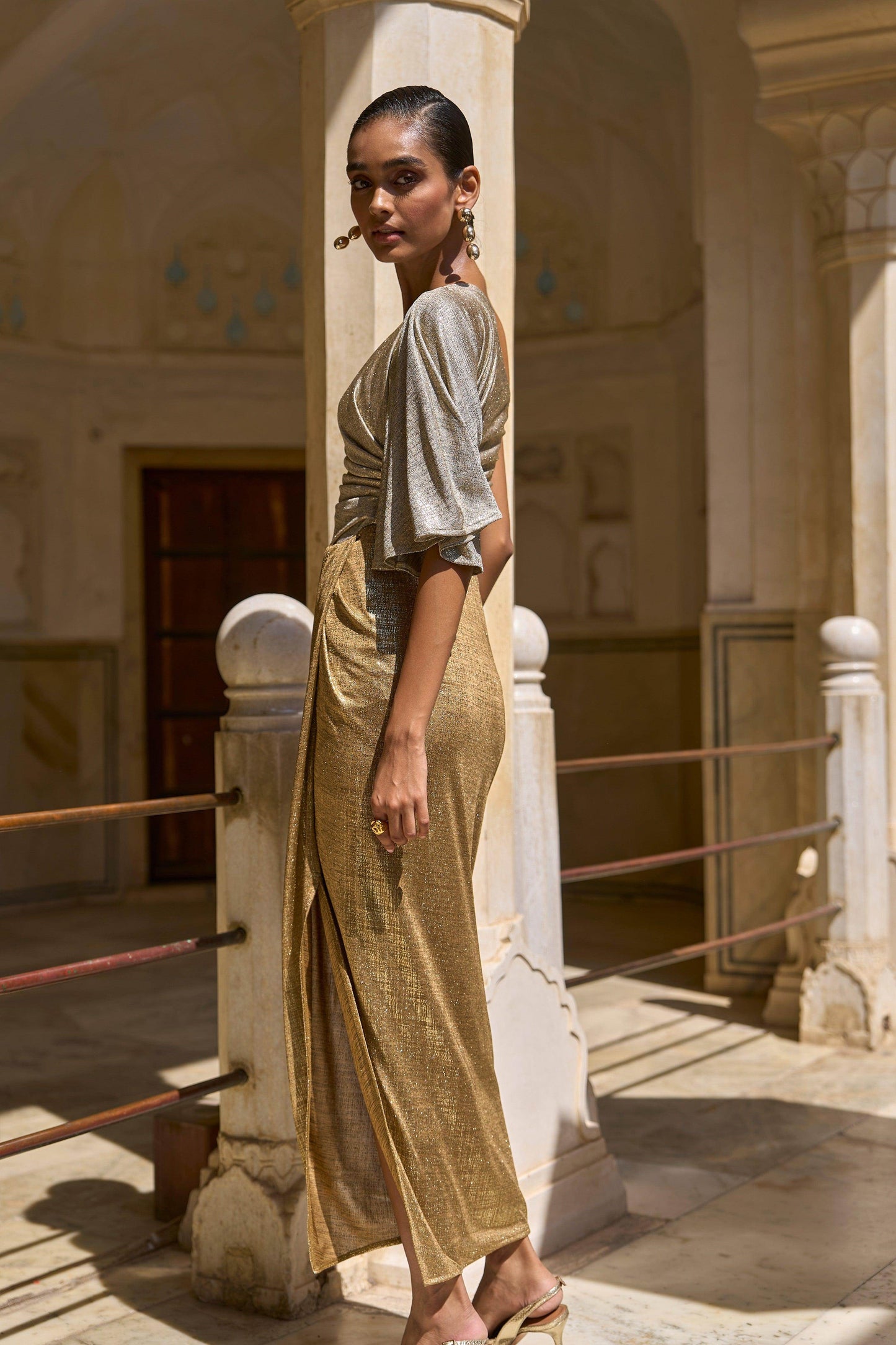 SINGLE SLEEVE FOIL BLOCKED DRESS - dash and dot