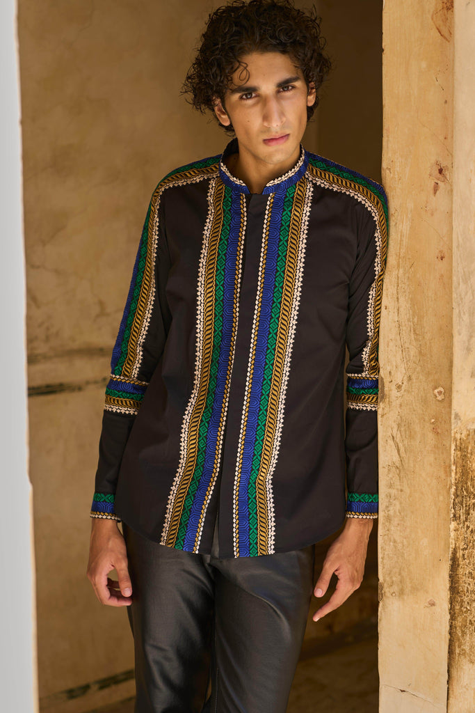 PLACEMENT EMBROIDERED SHIRT - dash and dot dash and dot