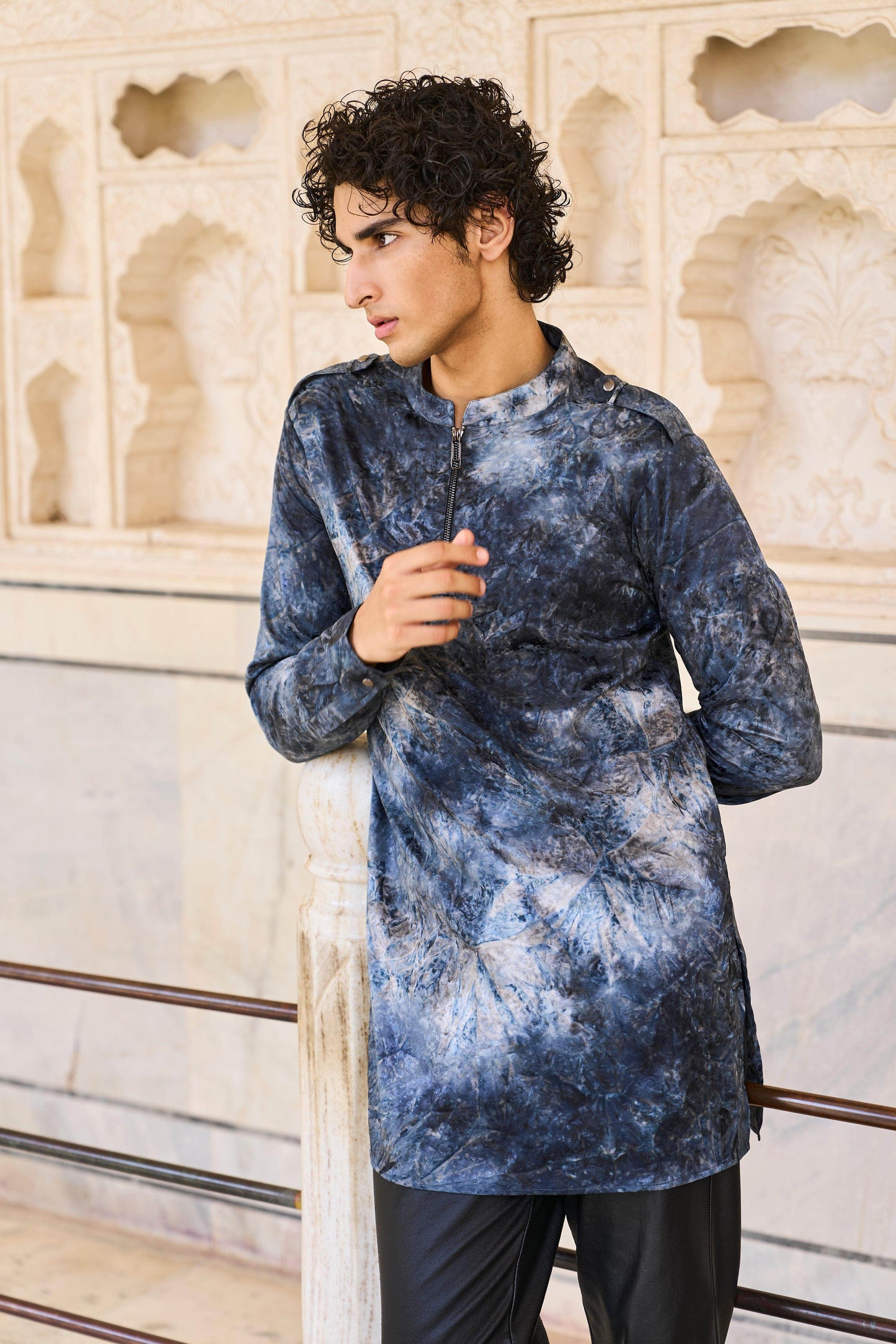 TIE DYE JACQUARD LONG SHIRT - dash and dot