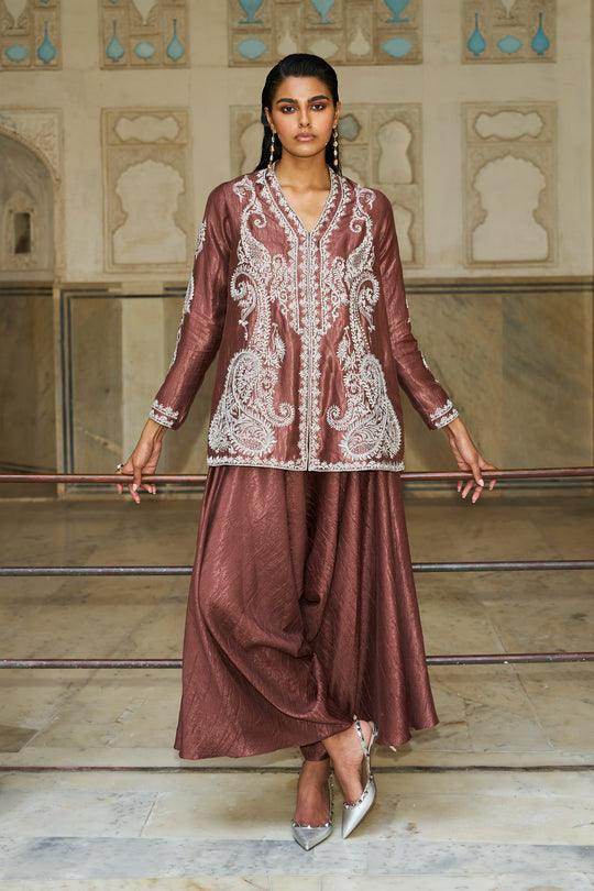 SIENNA EMBROIDERED SET - dash and dot