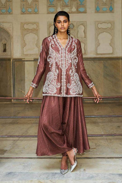 SIENNA EMBROIDERED SET - dash and dot