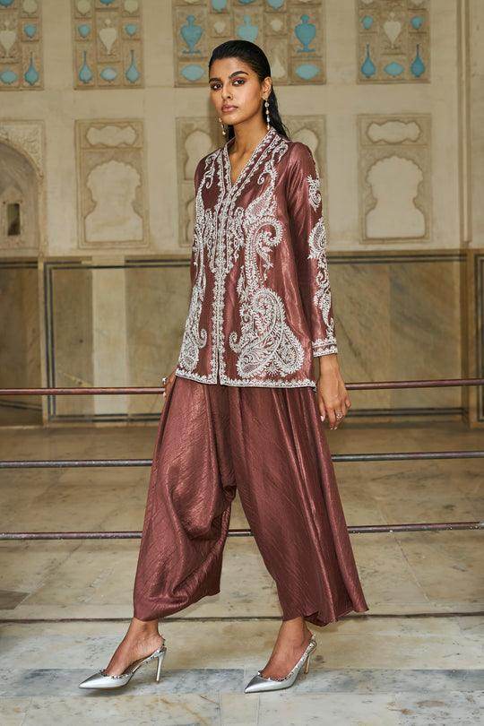 SIENNA EMBROIDERED SET - dash and dot