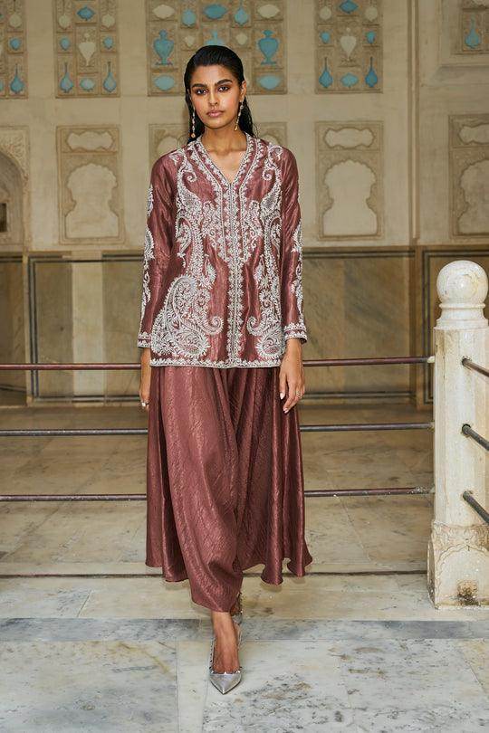 SIENNA EMBROIDERED SET - dash and dot