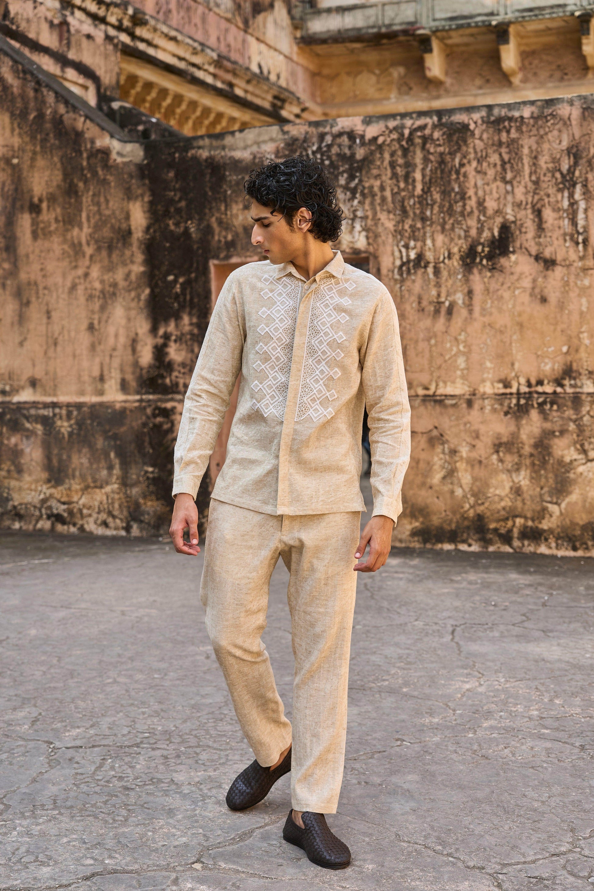 TEXTURED LINEN SHIRT - dash and dot