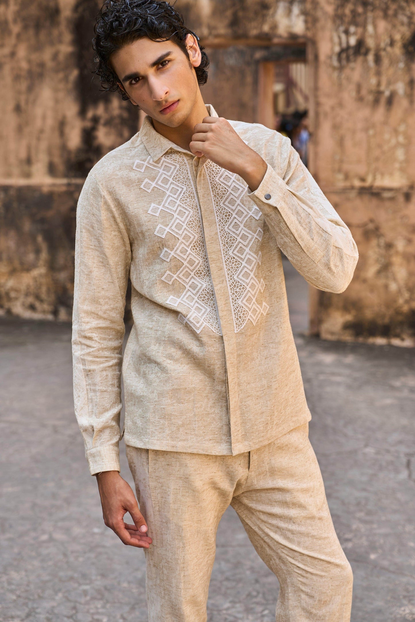 TEXTURED LINEN SHIRT - dash and dot