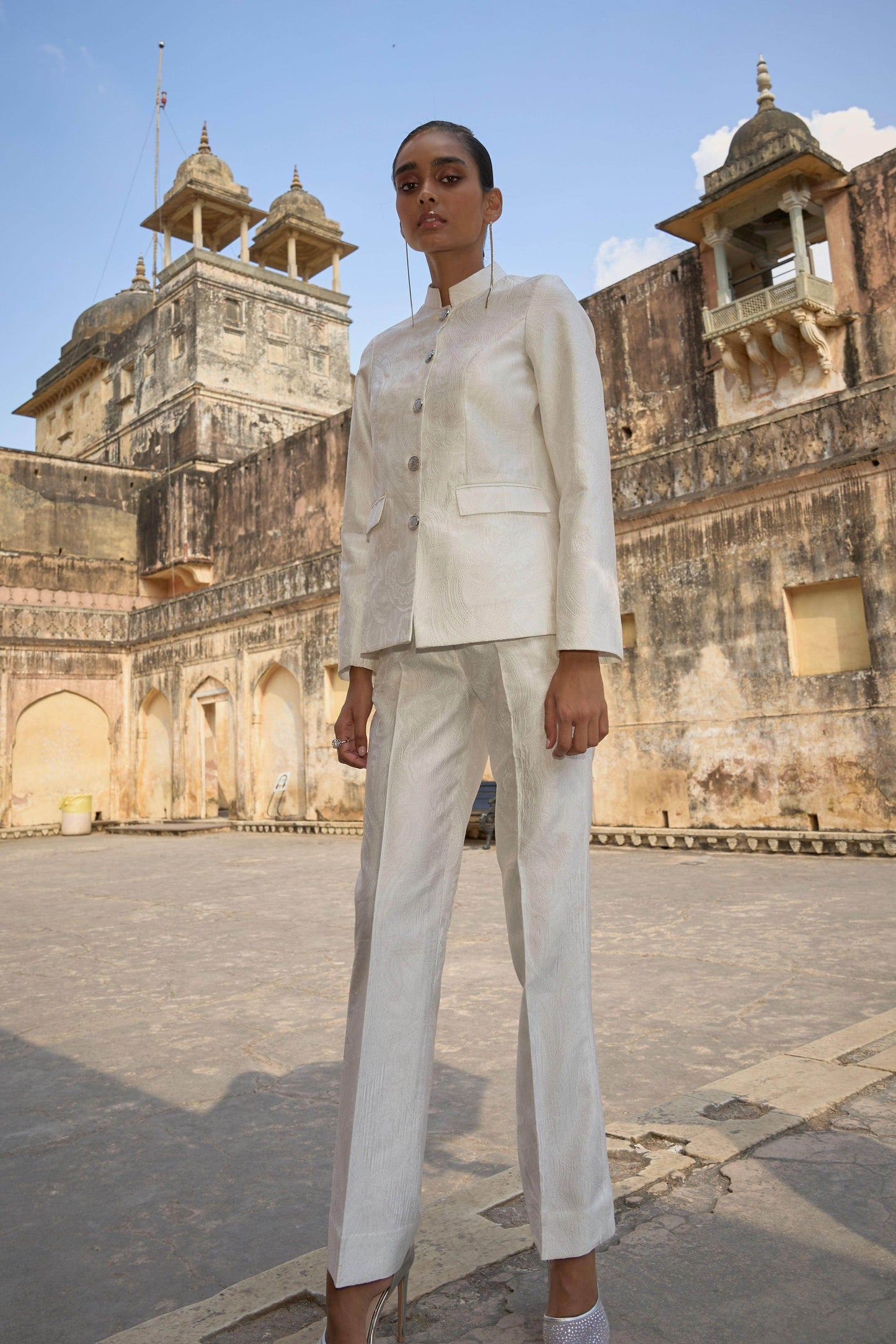 IVORY JACQUARD JACKET AND PANT - dash and dot
