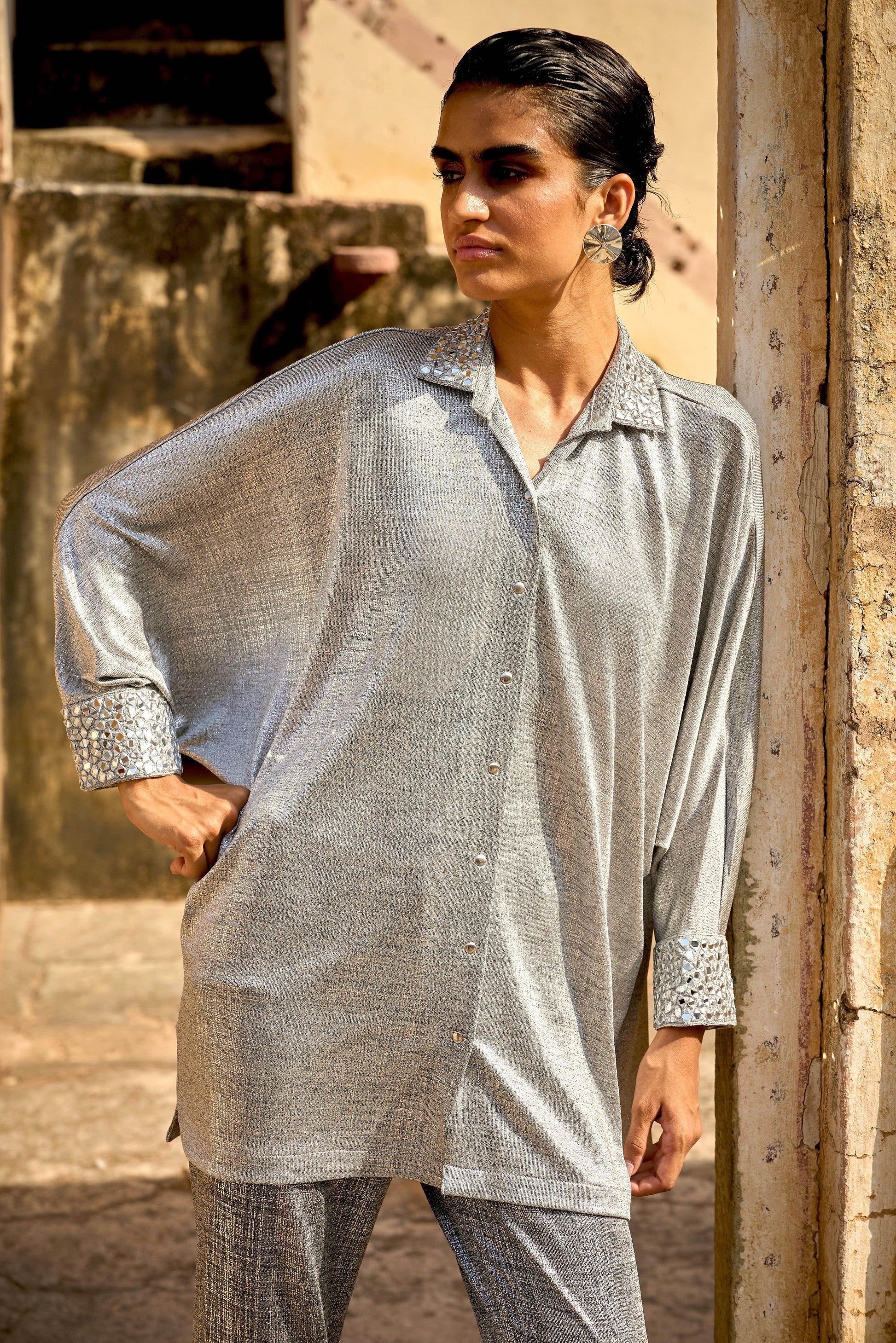 MIRRORWORK SHIRT - dash and dot