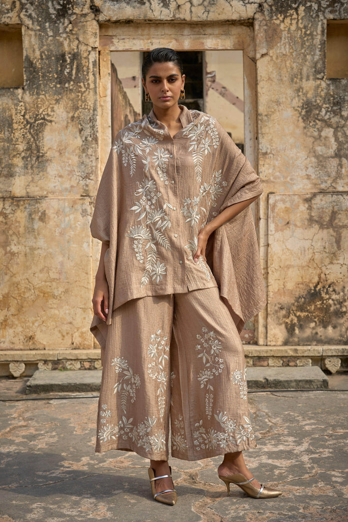 EMBROIDERED WIDE-LEGGED PANT - dash and dot dash and dot