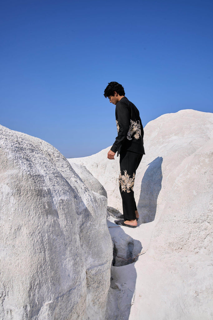 PLACEMENT EMBROIDERED FULL SLEEVE SET - dash and dot dash and dot