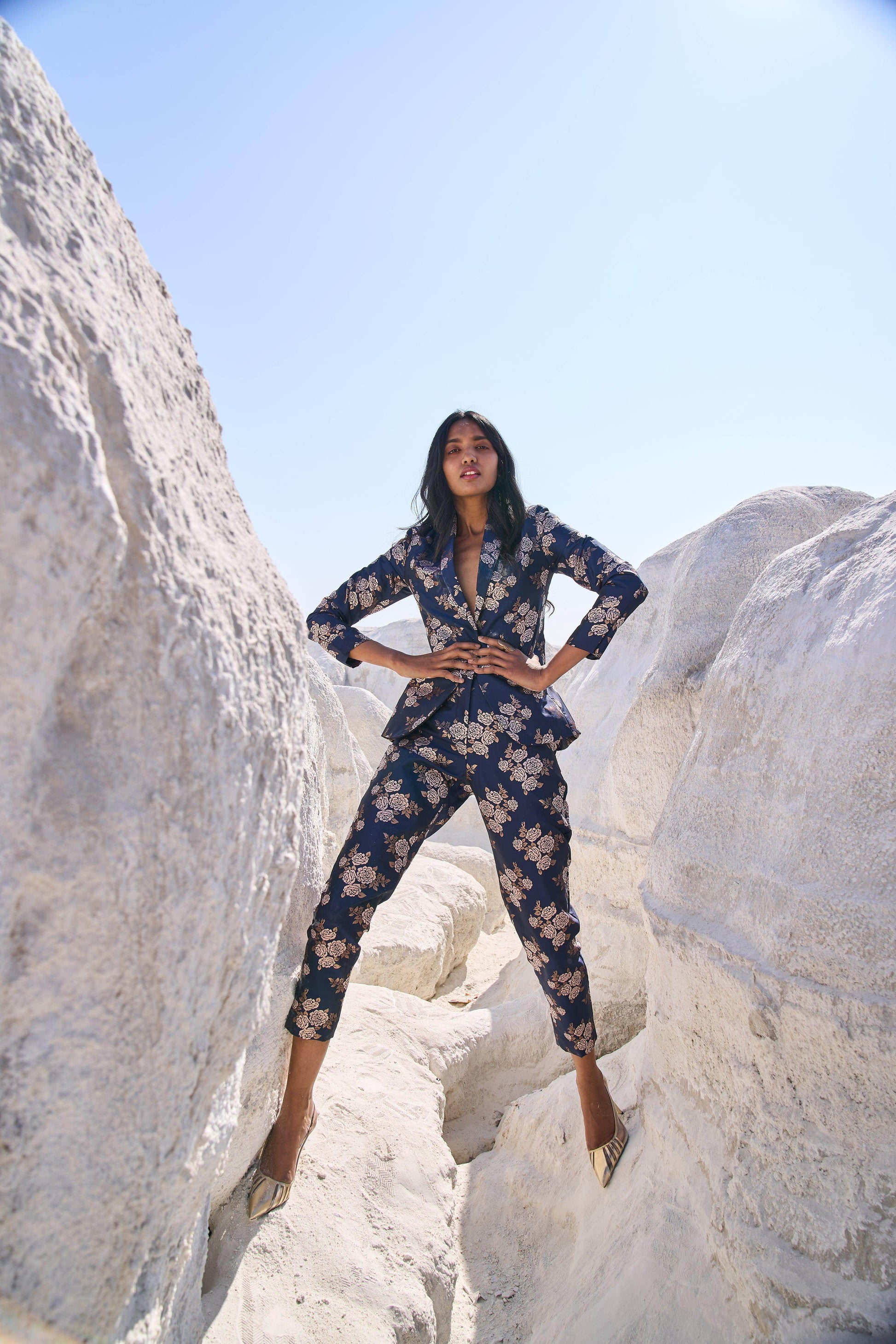 BROCADE SUIT - dash and dot