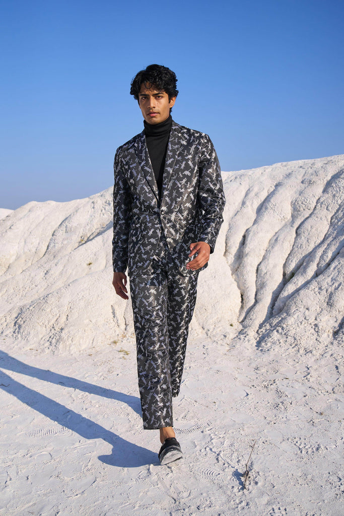 JACQUARD SUIT - dash and dot dash and dot