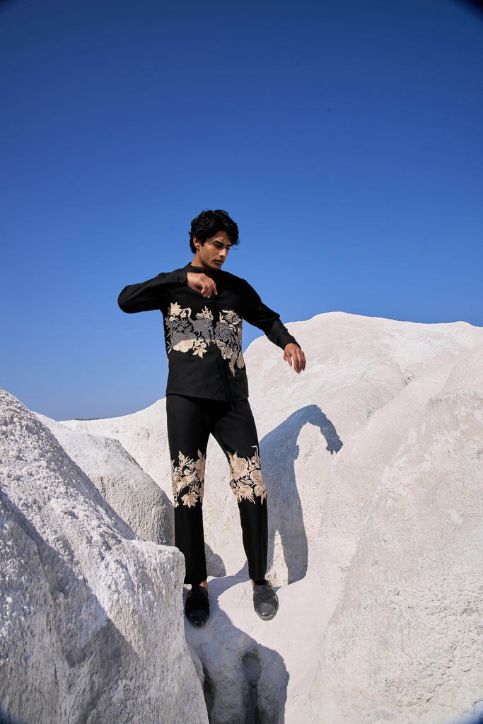 PLACEMENT EMBROIDERED FULL SLEEVE SET - dash and dot dash and dot