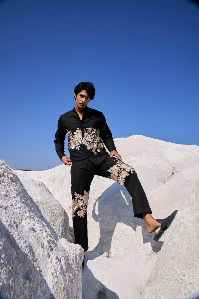 PLACEMENT EMBROIDERED FULL SLEEVE SET - dash and dot dash and dot