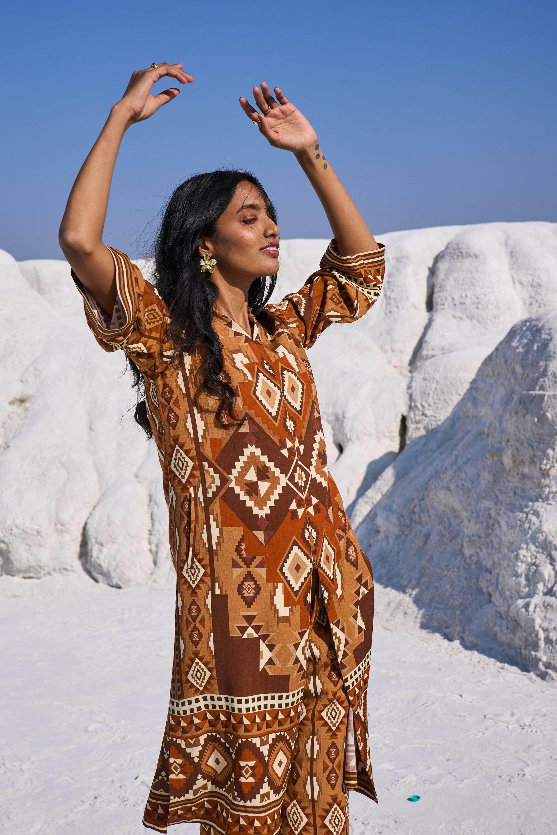 AZTEC PRINT SET - dash and dot