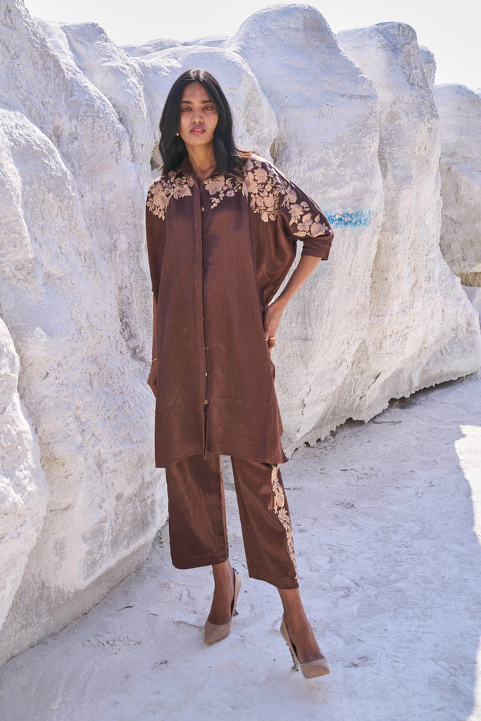 BOXY EMBROIDERED SET - dash and dot dash and dot