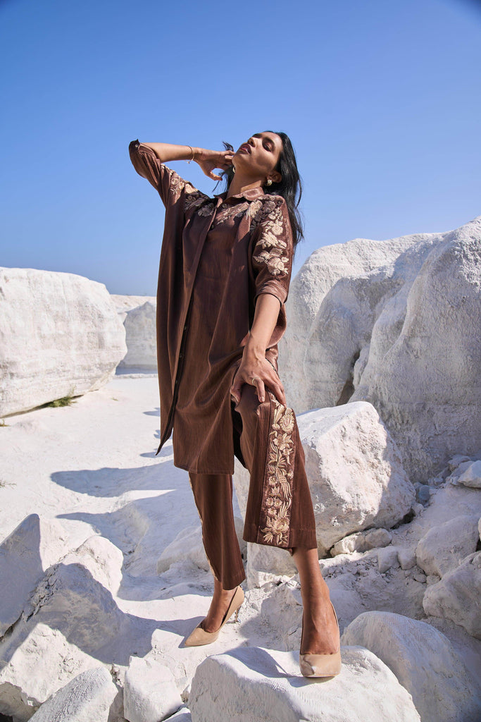 BOXY EMBROIDERED SET - dash and dot dash and dot