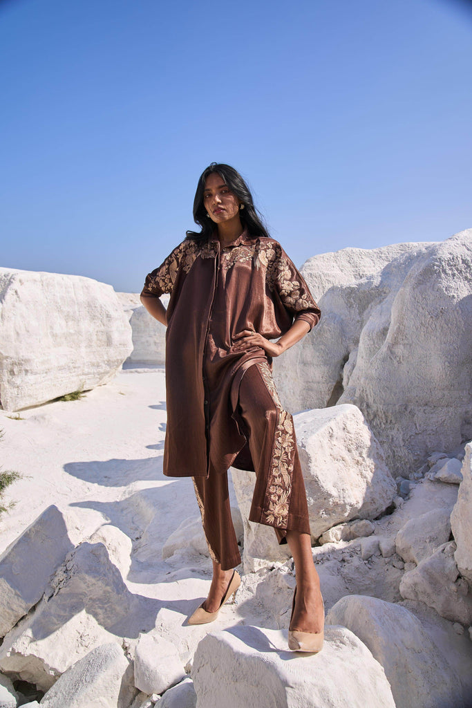 BOXY EMBROIDERED SET - dash and dot dash and dot