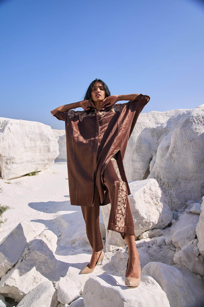 BOXY EMBROIDERED SET - dash and dot dash and dot