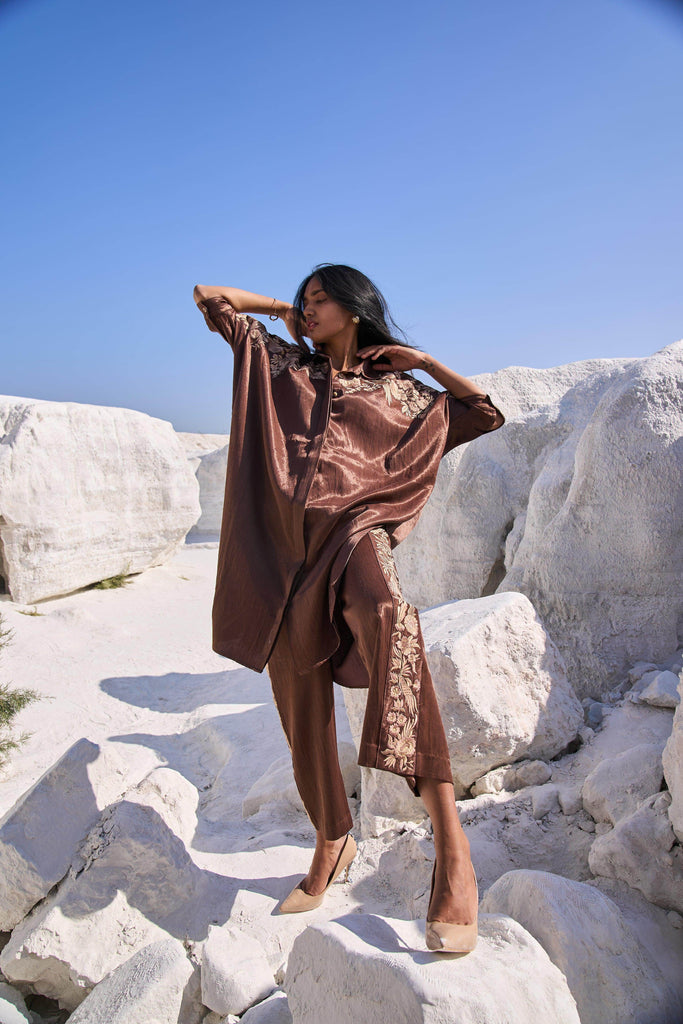 BOXY EMBROIDERED SET - dash and dot dash and dot