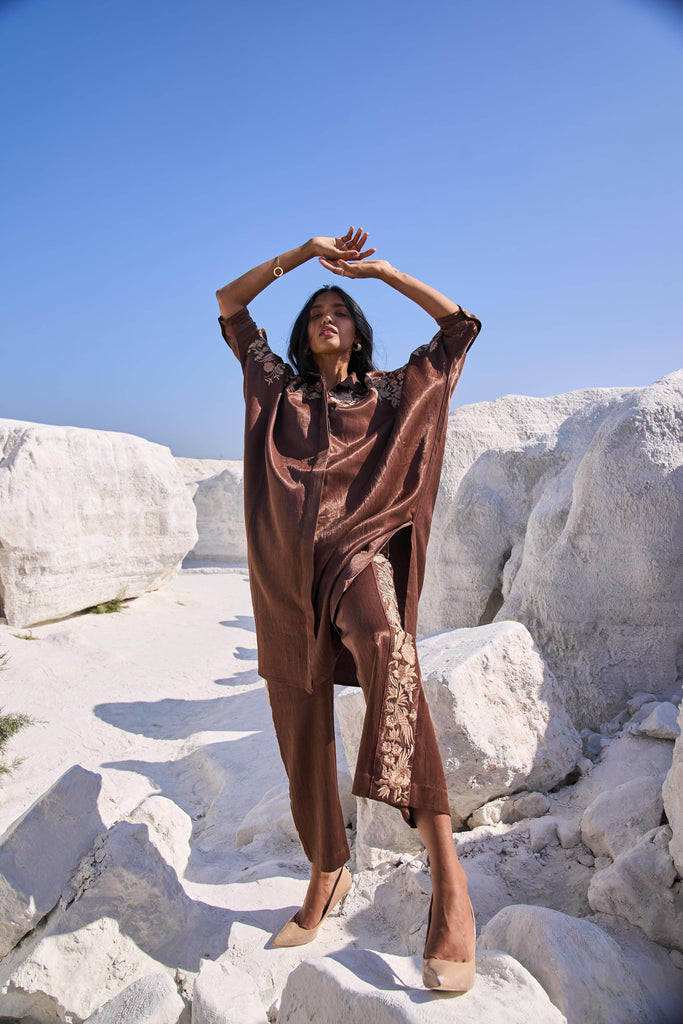 BOXY EMBROIDERED SET - dash and dot dash and dot