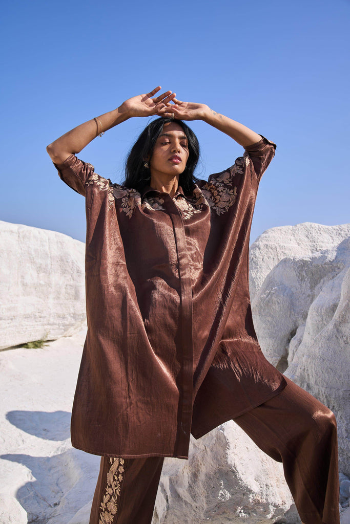 BOXY EMBROIDERED SET - dash and dot dash and dot