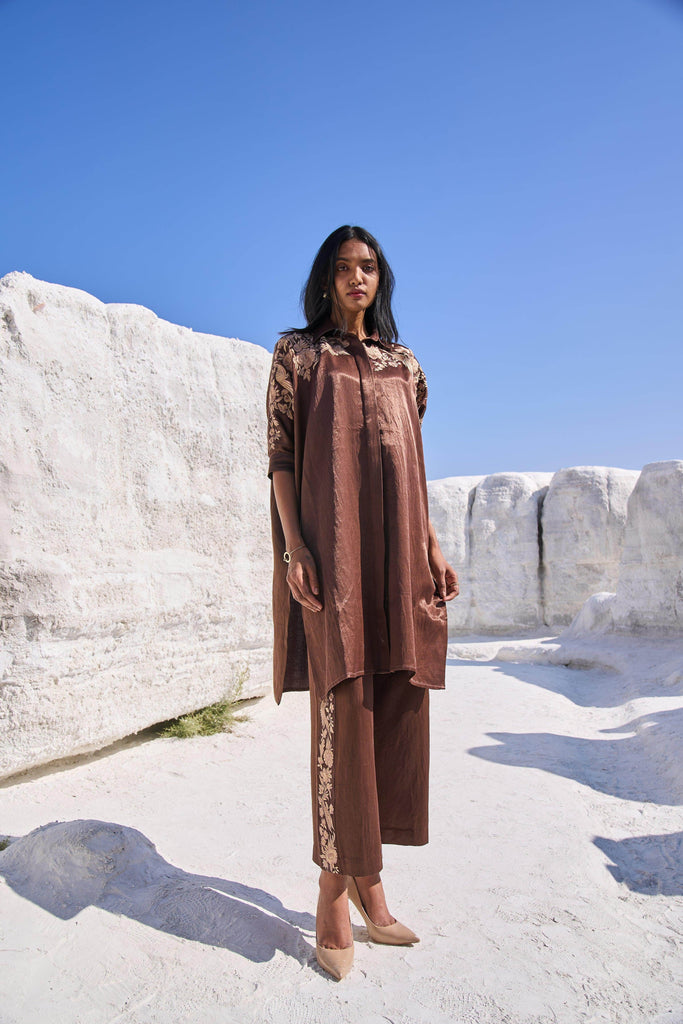 BOXY EMBROIDERED SET - dash and dot dash and dot