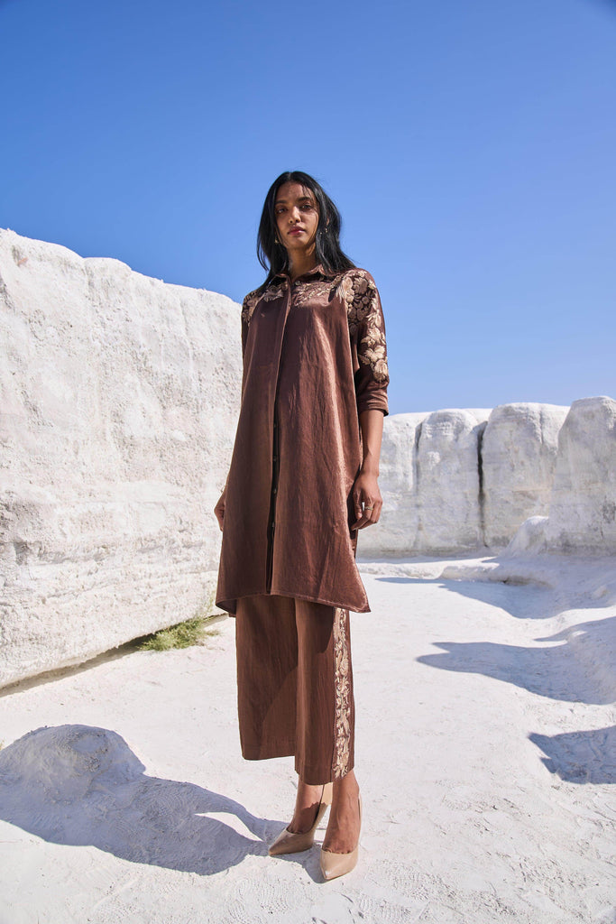 BOXY EMBROIDERED SET - dash and dot dash and dot