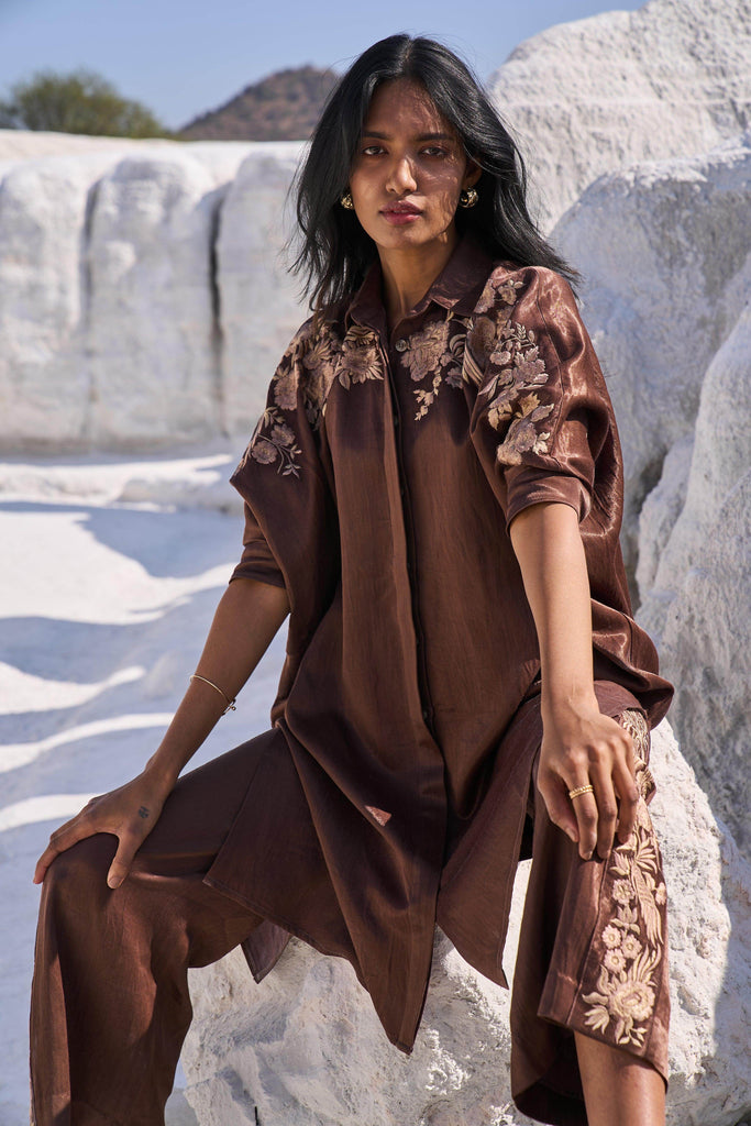 BOXY EMBROIDERED SET - dash and dot dash and dot