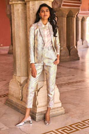 BROCADE SUIT - dash and dot