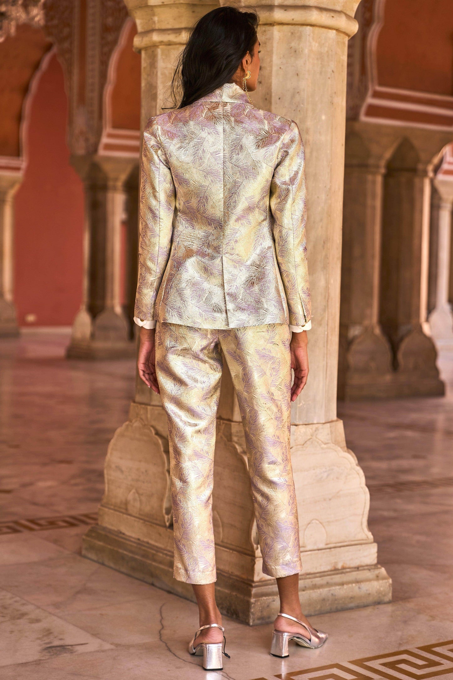 BROCADE SUIT - dash and dot