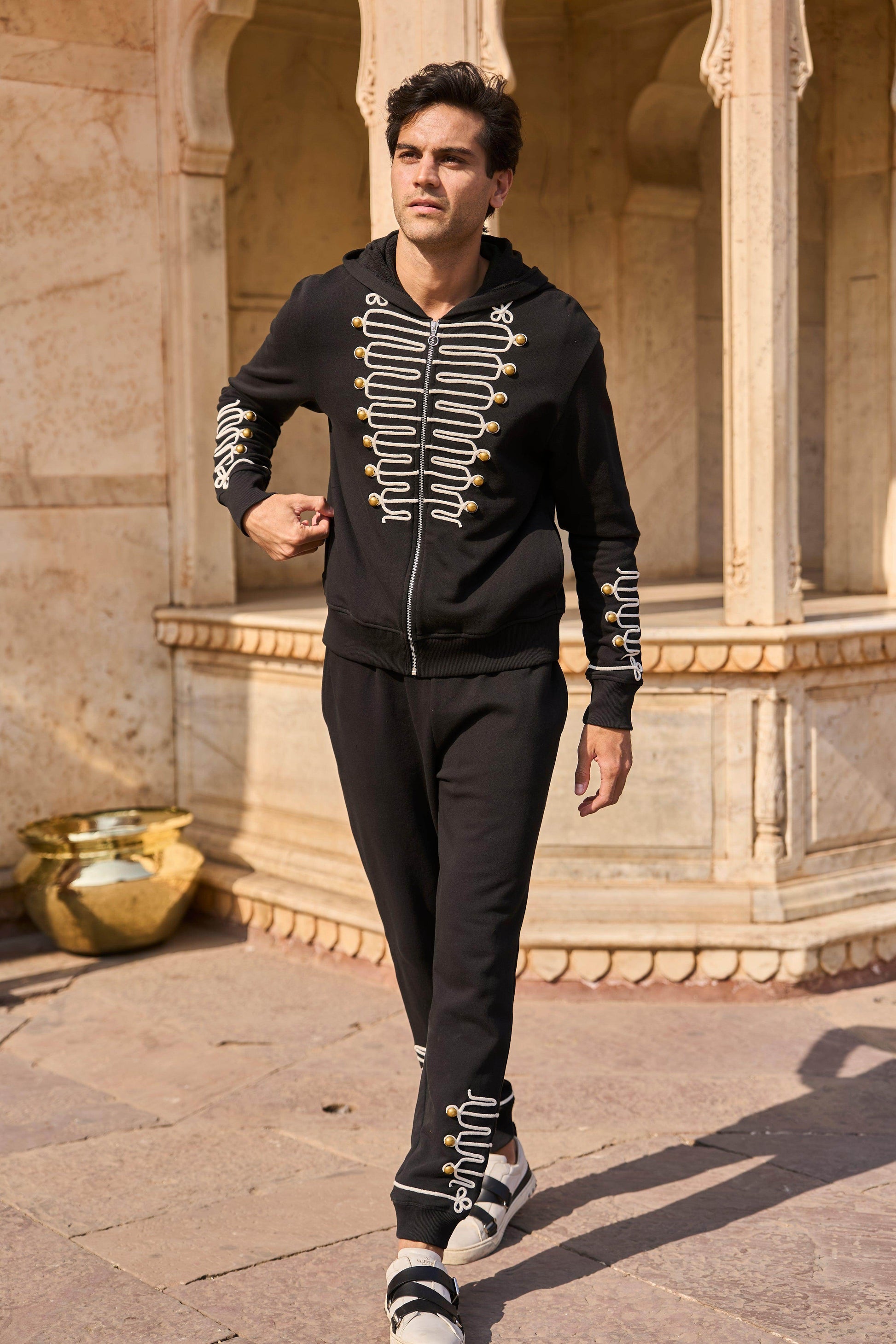 BAND JOGGER - dash and dot