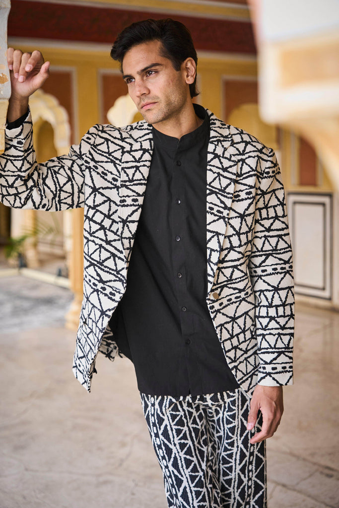 JACQUARD WEAVE SUIT - dash and dot dash and dot