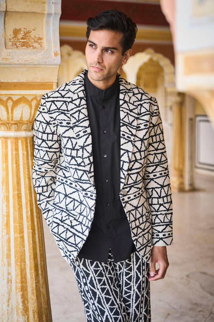 JACQUARD WEAVE SUIT - dash and dot dash and dot