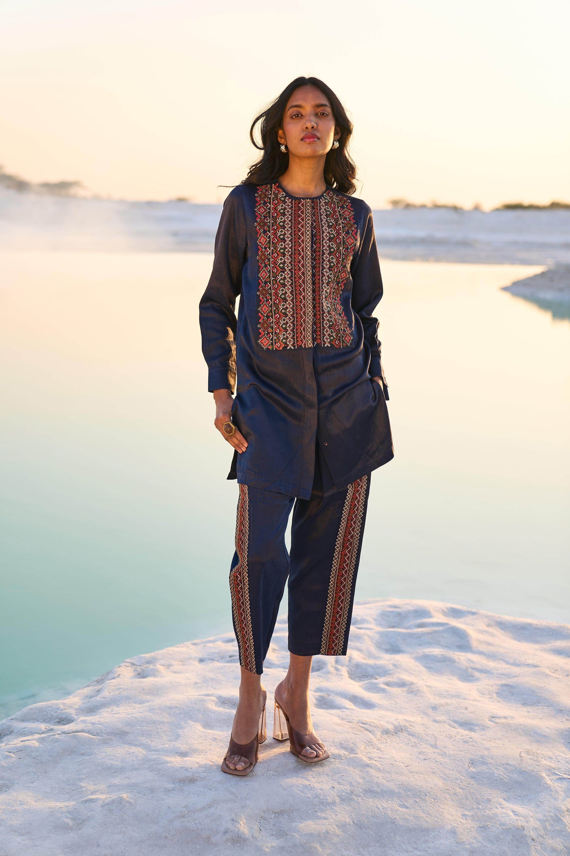 GEOMETRIC EMBROIDERED PANT SET - dash and dot