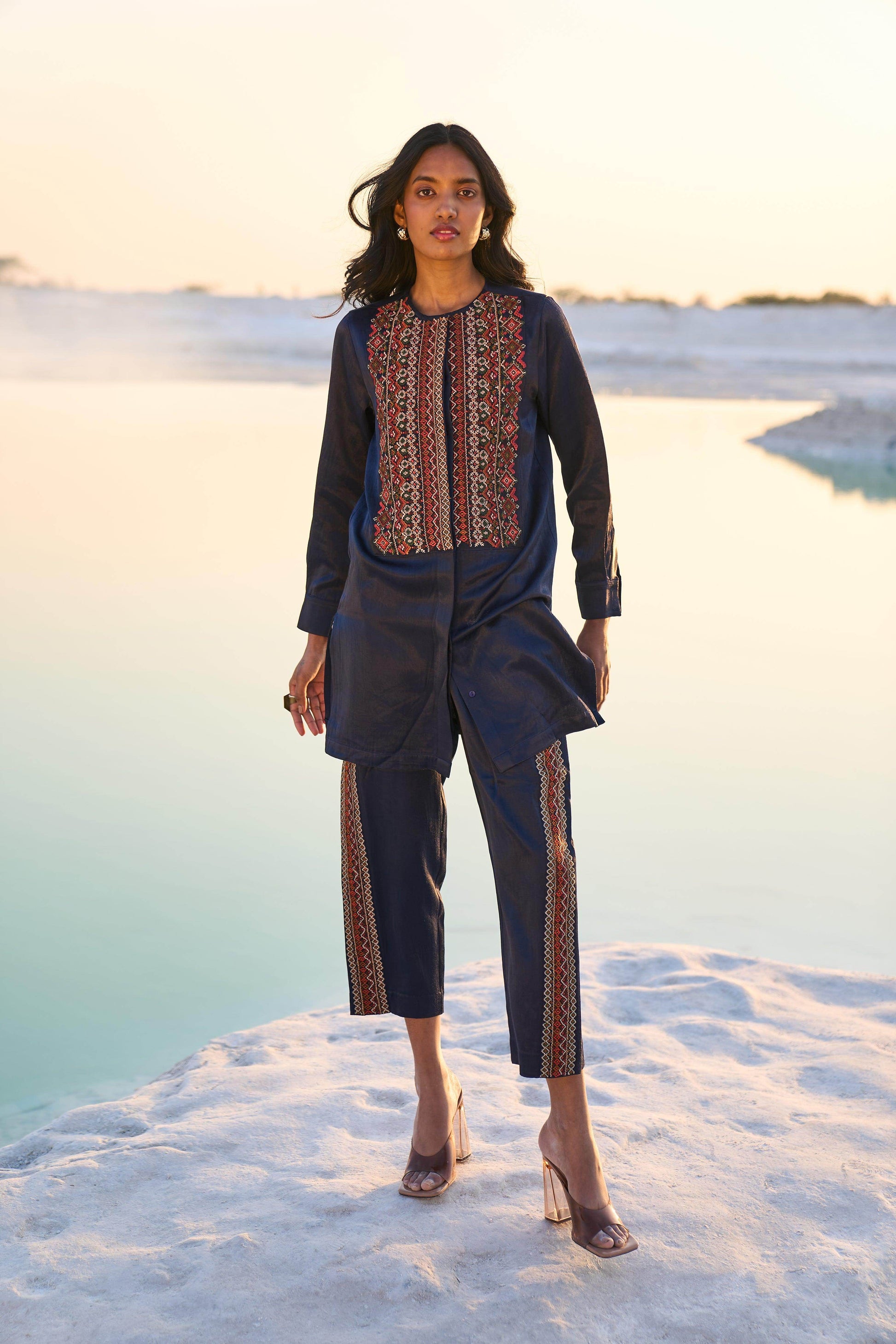 GEOMETRIC EMBROIDERED PANT SET - dash and dot