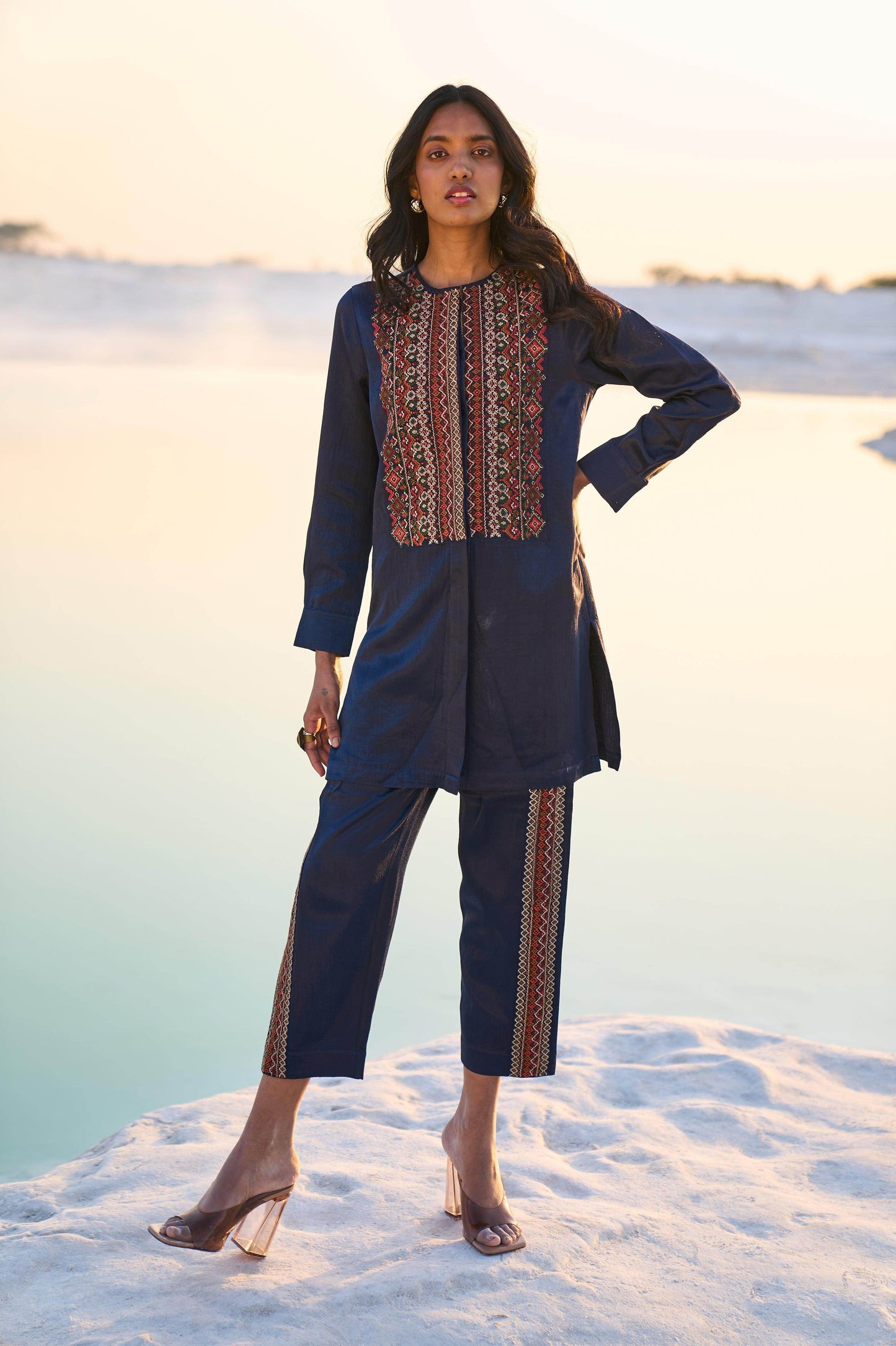 GEOMETRIC EMBROIDERED PANT SET - dash and dot