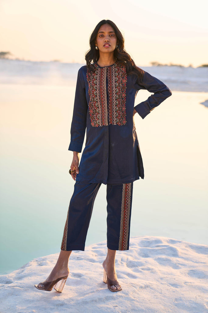 GEOMETRIC EMBROIDERED PANT - dash and dot dash and dot