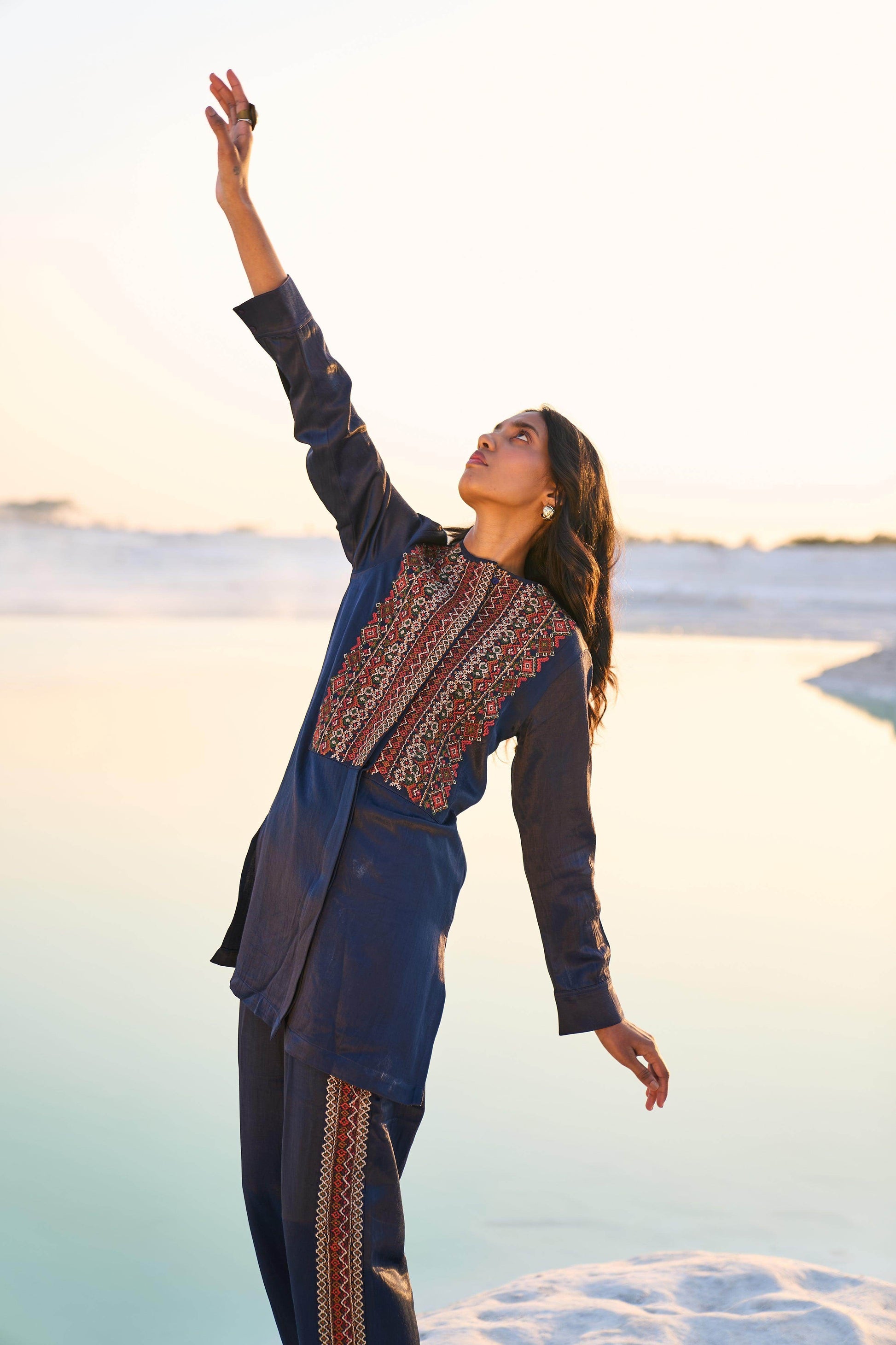 GEOMETRIC EMBROIDERED PANT SET - dash and dot