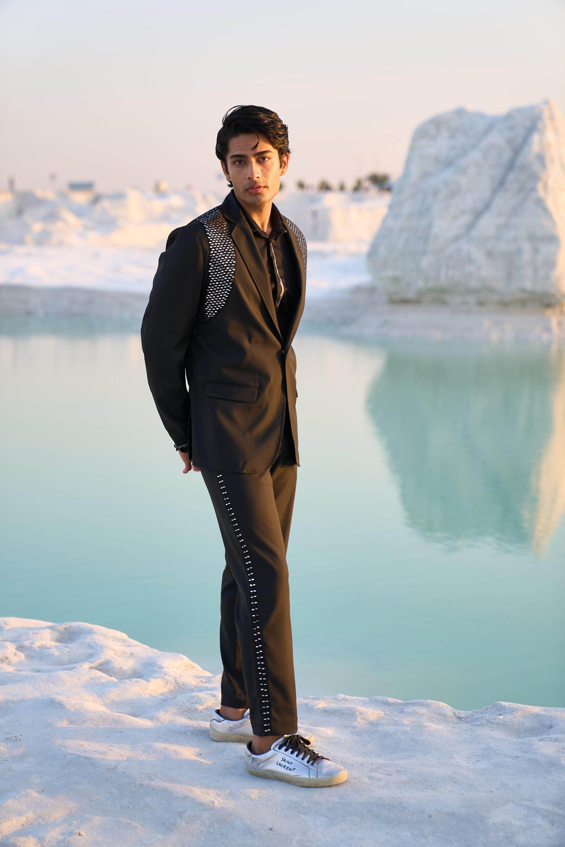 MIRROR HARNESS SUIT - dash and dot