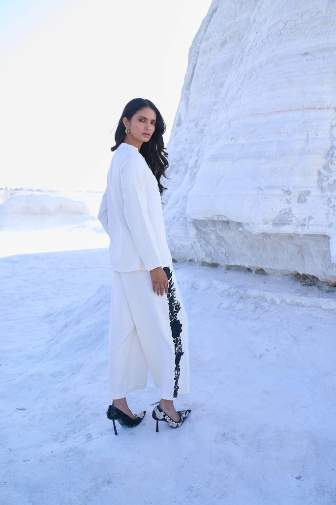 FRONT & SIDE EMBROIDERED SET - dash and dot dash and dot