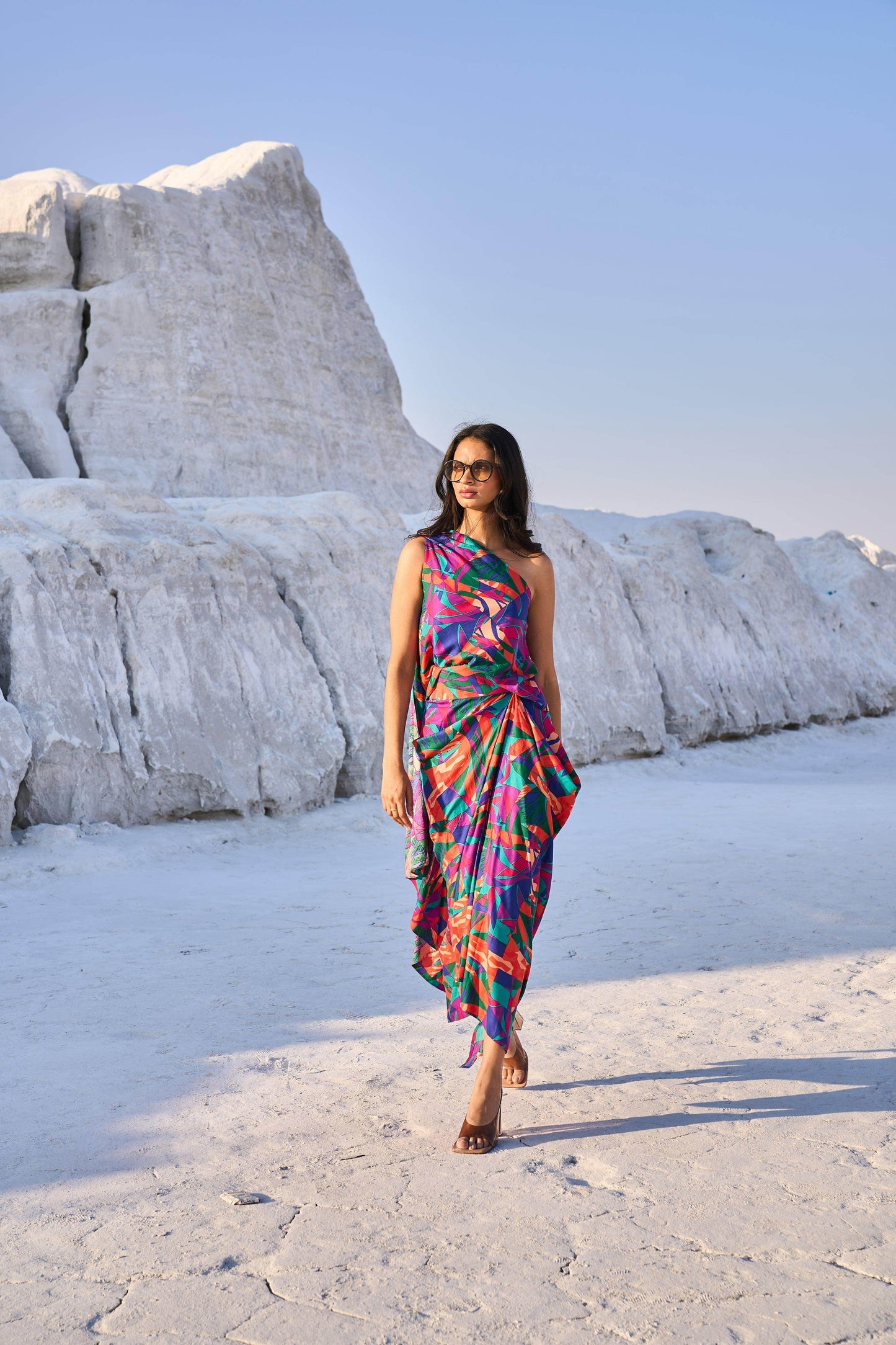ABSTRACT PRINTED DRAPE SKIRT - dash and dot